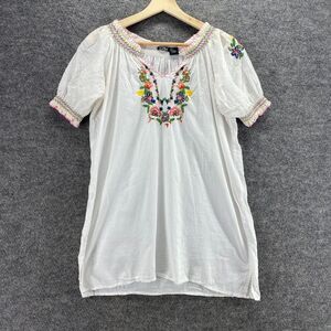 Raviya Blouse Women L Large White Floral Embroidered V-Neck Short Sleeve Cotton